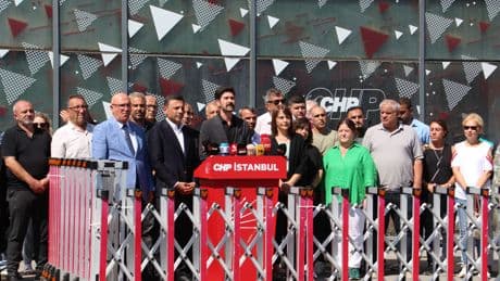 DEM Parti heyetinden CHP'ye dayanışma ziyareti: “Hukuksuzluğun karşısındayız”