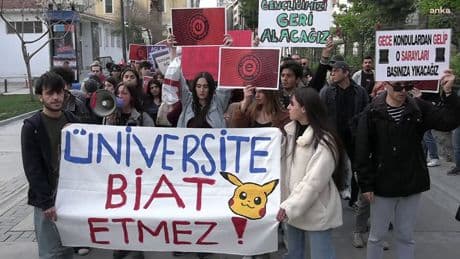 İzmir'de üniversitelilerden 1 Mayıs çağrısı: “Biz geleceğiz, bu ülkenin umuduyuz”