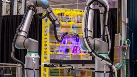 'I met the robots that could replace human Amazon workers - one thing surprised me'