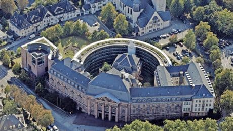 Privatisierung in Hessen: Eine Entscheidung mit millionenschweren Folgen