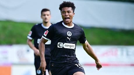 Forsche Töne! - St.-Pauli-Star spricht von Europa