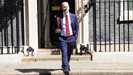 No law change needed to send workers home in extreme heat – Reynolds