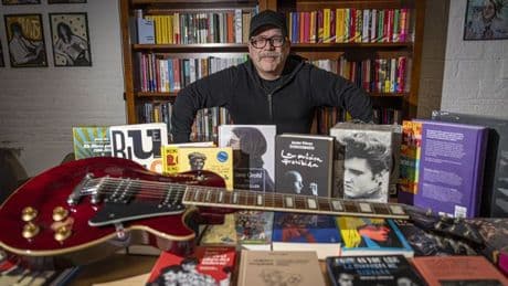 38 de los 73 barrios de Barcelona no tienen ninguna librería