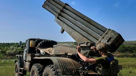 Guerra Ucraina, la Russia avanza: «Evacuate le famiglie con bambini» la scelta di Putin nel conflitto in "larga scala"