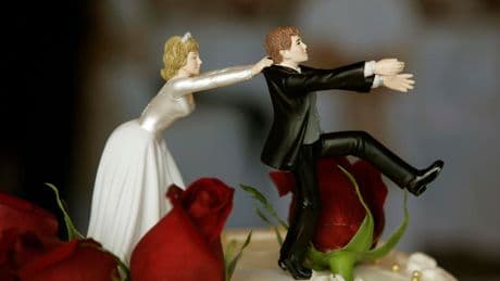 2 Signs You’re Trapped In A ‘Chaser-Spacer’ Marriage, By A Psychologist