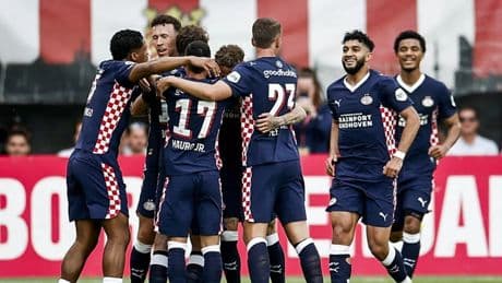 Hollanda'da şampiyon PSV Eindhoven! Fariolili Ajax hüsrana uğradı...