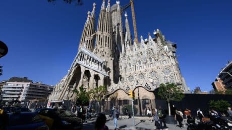 Pourquoi l’Espagne dépasse la France en recettes touristiques