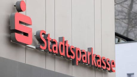So viel verdienen die Chefs der Sparkassen
