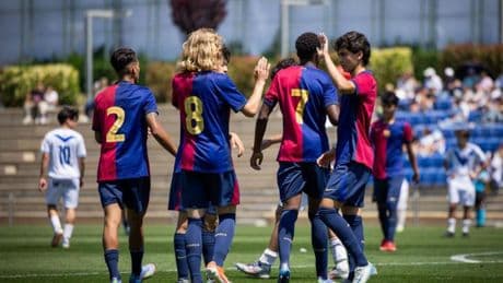 3-0: El Barcelona B cierra el curso superando al Europa