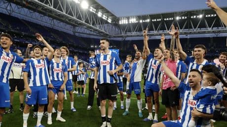 "Joan Garcia es un portero de nivel mundial y será el meta de la selección por muchos años"