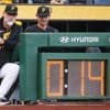 Fan falls from 21-foot Clemente Wall at PNC Park in Pittsburgh during Cubs-Pirates game