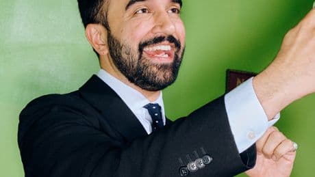 Zohran Mamdani Courts Cool Crowd in New York Mayoral Campaign