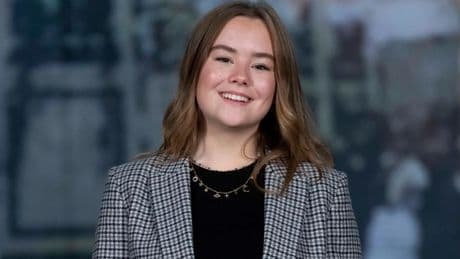 Ariane de Países Bajos se gradúa en Italia el mismo día que la infanta Sofía
