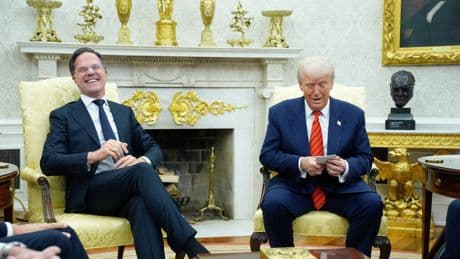 Avant le sommet de l’OTAN, Donald Trump s’autocongratule en diffusant les SMS du secrétaire général, Mark Rutte