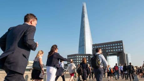 Wage growth falls to lowest since 2022 as jobs market continues to falter