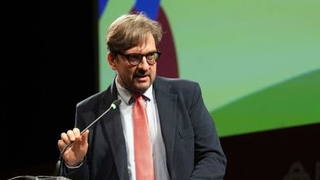 Guidesi critica esclusione dell’Automotive Regions Alliance da meeting Ue