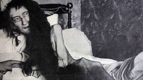 'Most terrifying photo ever' of woman lying in bed held horrifying hidden secret