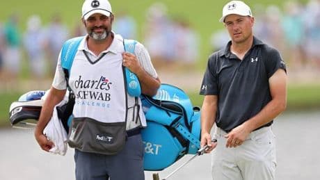 Jordan Spieth's millionaire caddie let rebel golfer know his stance as they clash again