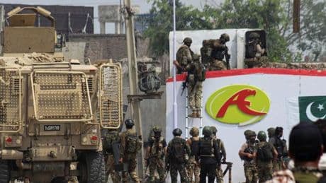 Au Pakistan, au moins 12 soldats tués dans une embuscade des talibans pakistanais