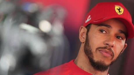 Lewis Hamilton shows true colours as approach to struggling F1 rival spotted on live TV