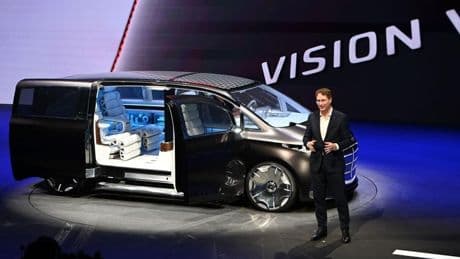 Así es la nueva furgoneta que fabricará Mercedes Vitoria: futurista y plagada de lujos