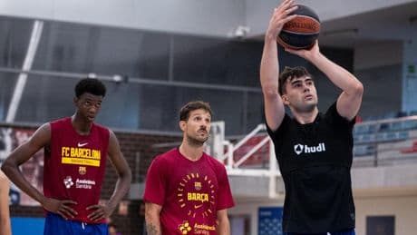 Los lesionados del Barça trabajan para estar en la pretemporada