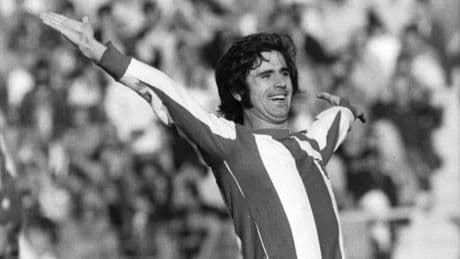 Bayern-Legende Gerd Müller im Video - Die besten Tore vom Bomber der Nation