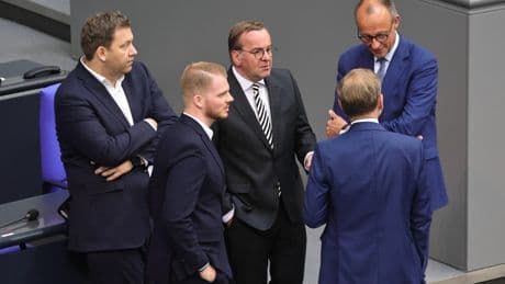 Liveblog zur Merz-Regierung: Union und SPD verzichten nach Streit auf Richterwahl heute