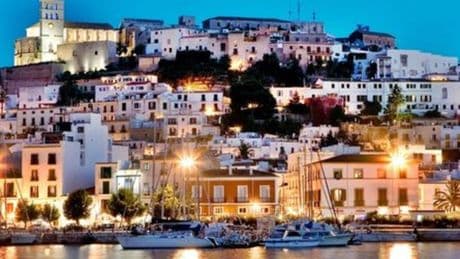 Çok hızlı bir Ibiza rehberi