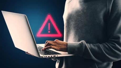 Qué hacer si el navegador te dice que vas a acceder a una web no segura: lo que recomienda la Guardia Civil
