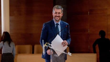 Madrid vincula su presencia en la Conferencia de Presidentes a la aprobación de un orden del día: "La llave la tiene el presidente del Gobierno"