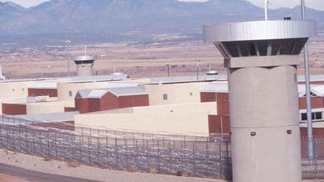 'Supermax' US-style prisons could be built in UK amid violence against staff, prisons minister says