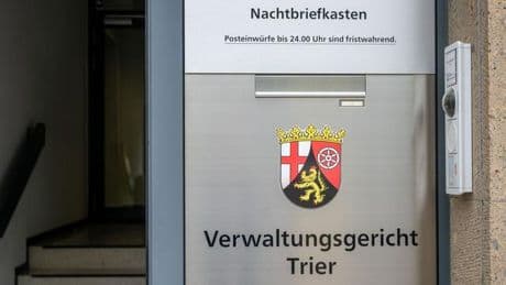 Urteile: Dienstsport-Verletzung ist kein Dienstunfall