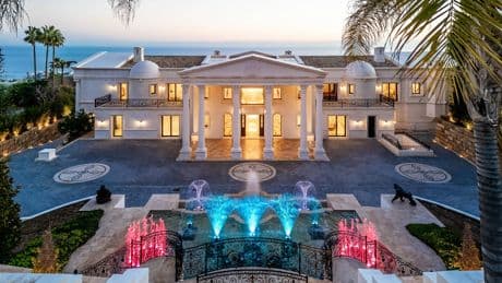 Las tres casas de la semana: vivir como en el hotel Bellagio de Las Vegas por 70 millones de euros