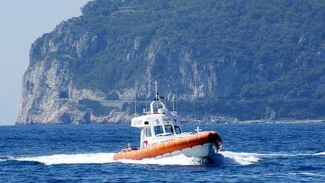 Pegli, cinquantenne salvato in mare a mezzanotte