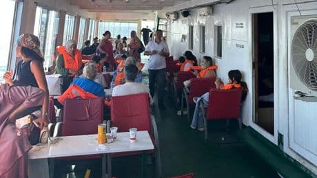 Marmara Adası açıklarında feribotta yangın çıktı