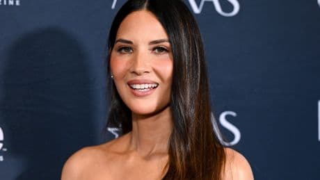 Olivia Munn says she learned to let go of her 'extra baggage' after her breast cancer diagnosis