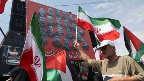 Iran: attacco terroristico a edificio giudiziario nel sud-est, almeno 8 vittime