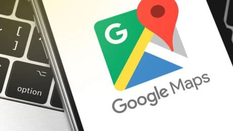 Modo oscuro, bajo consumo o descargar mapas: trucos para que Google Maps no vacíe la batería de tu móvil