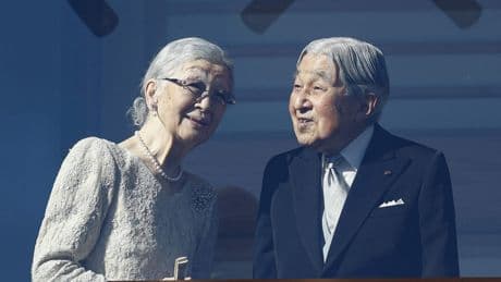 Japanse oud-keizer Akihito (91) kampt met hartritmestoornissen: traplopen uit den boze
