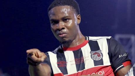 Tyrell Warren, verdugo del United, es íntimo de Rashford: "Volverá a ser el de antes en el Barça"