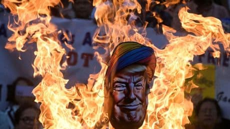 Trump in Flammen