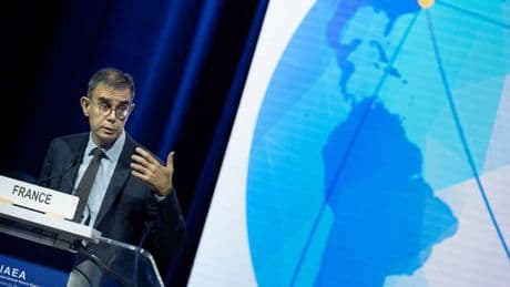 "Un domaine où des menaces s'expriment": qui est François Jacq, le nouveau président de l'agence spatiale française?