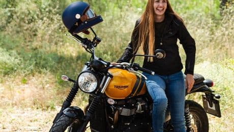 Los mejores regalos para este Día de la Madre si le gustan las motos
