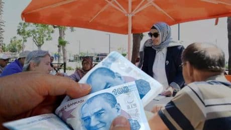 Emekli bayram ikramiyesi 2025 ödemeleri: SSK, Bağ-Kur ve Emekli Sandığı 4 bin lira Kurban Bayramı ikramiyeleri ne zaman yatacak?