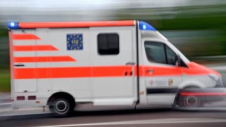 Mann verletzt drei Menschen mit Messer – darunter eine Zwölfjährige