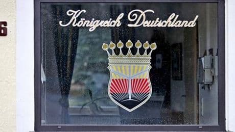 Razzia gegen »Reichsbürger«-Gruppe: Selbst ernanntes »Königreich Deutschland« wird verboten