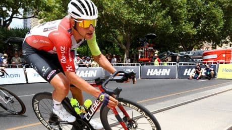 Live Giro d’Italia: Taco van der Hoorn mee in vlucht van de dag