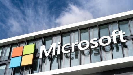Prognose von Index-Radar: Microsoft kürzt Tausende Stellen - welches Kurspotenzial hat die Aktie nun?