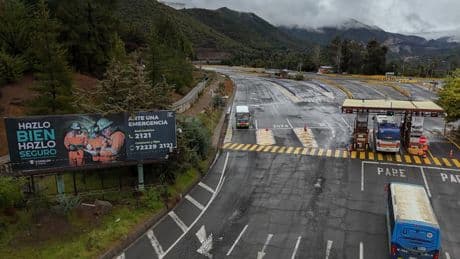 Quatre morts retrouvés après l'effondrement d'une mine au Chili, une personne toujours portée disparue